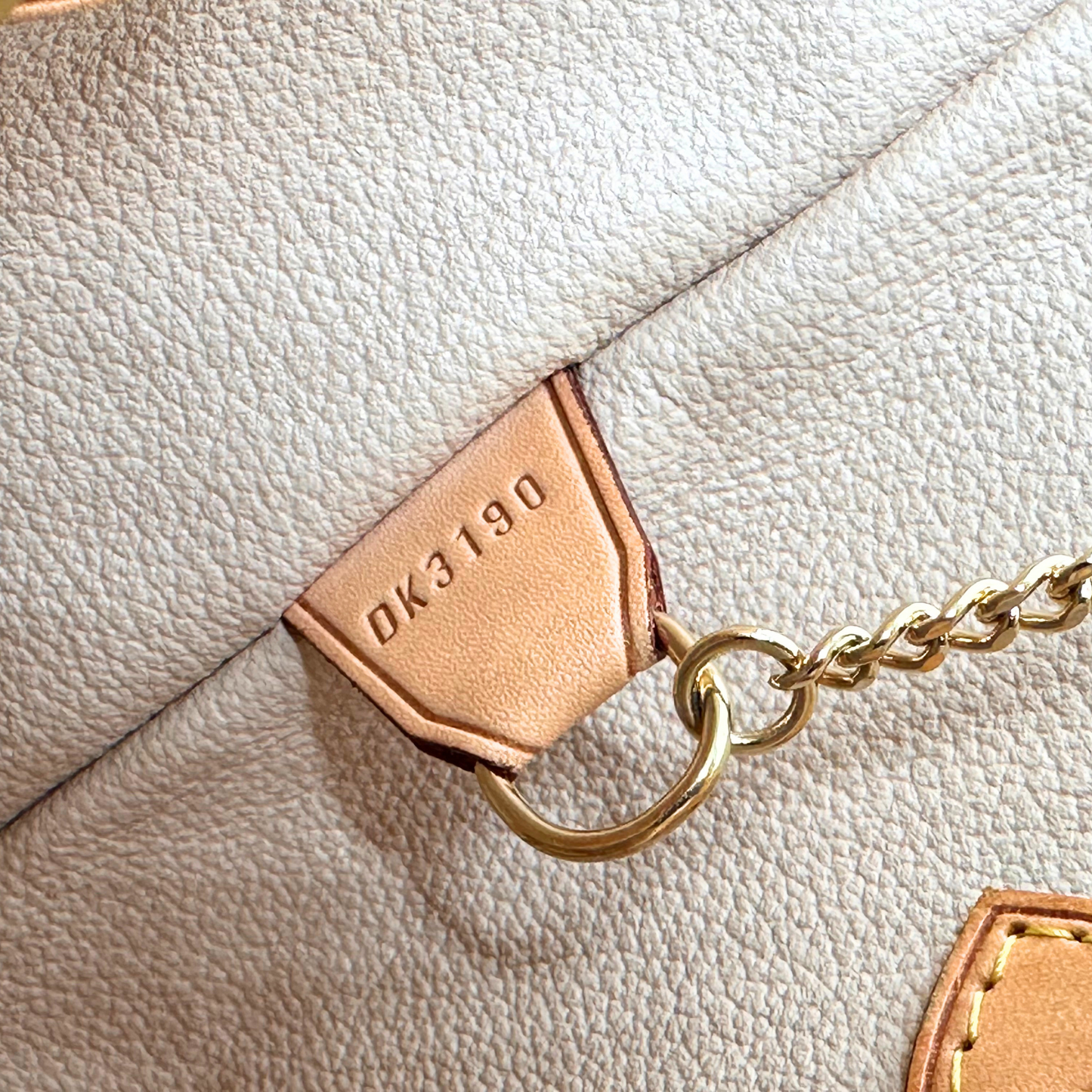 Louis Vuitton Bucket Bag GM