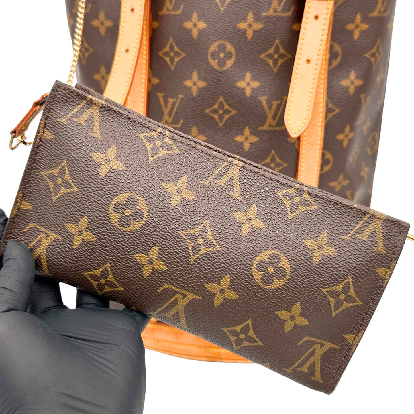 Louis Vuitton Bucket Bag GM